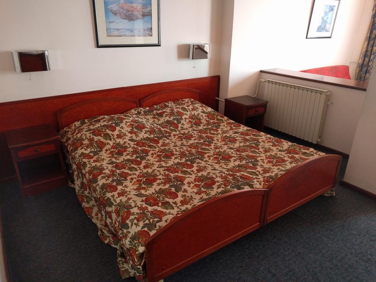 Hotel Vodno Skopje Buitenkant foto