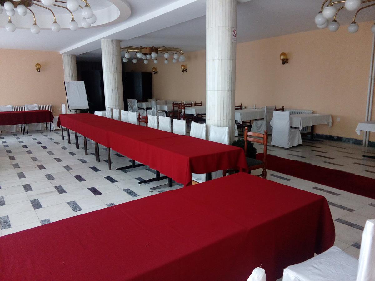 Hotel Vodno Skopje Buitenkant foto