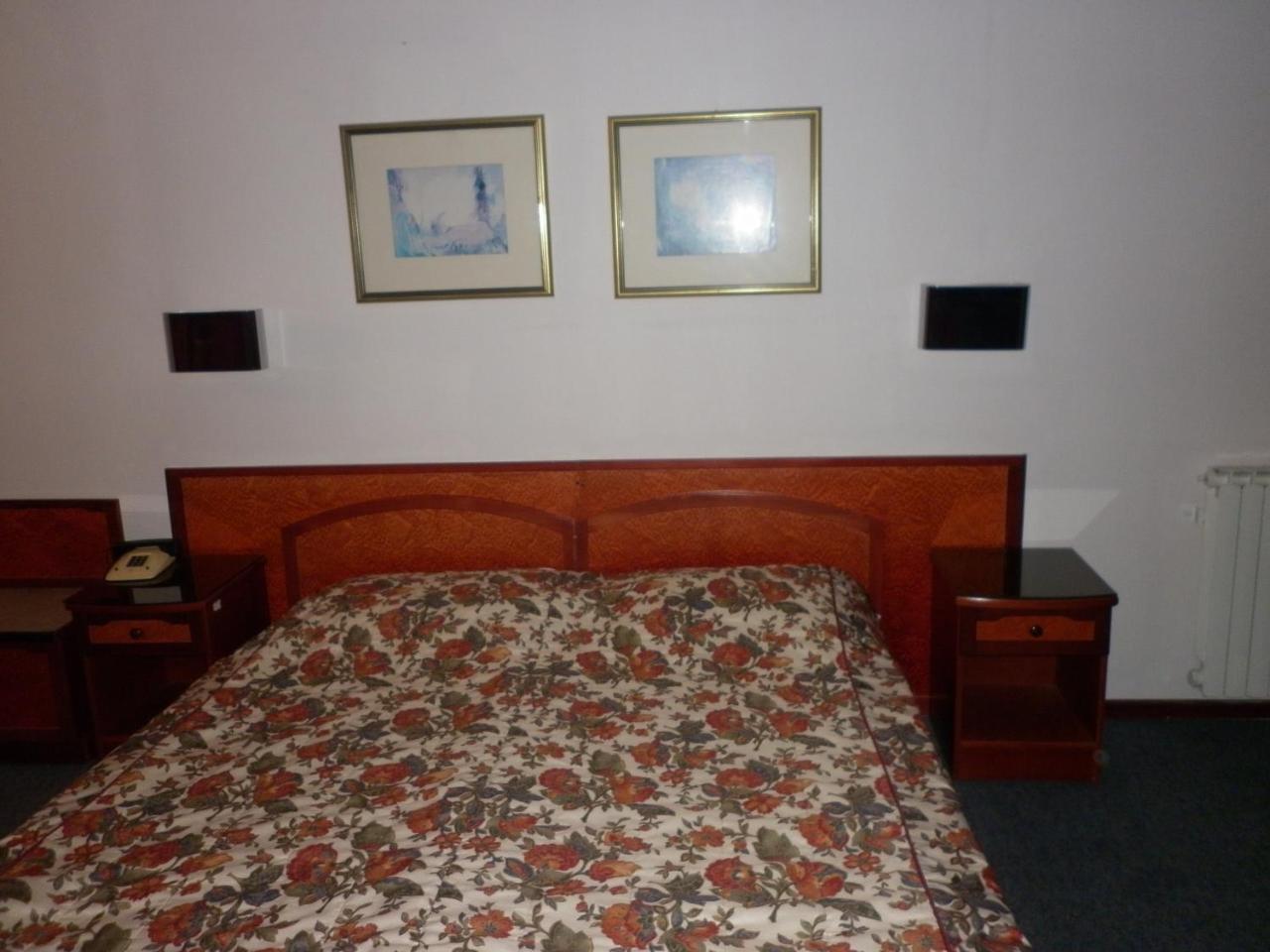 Hotel Vodno Skopje Buitenkant foto