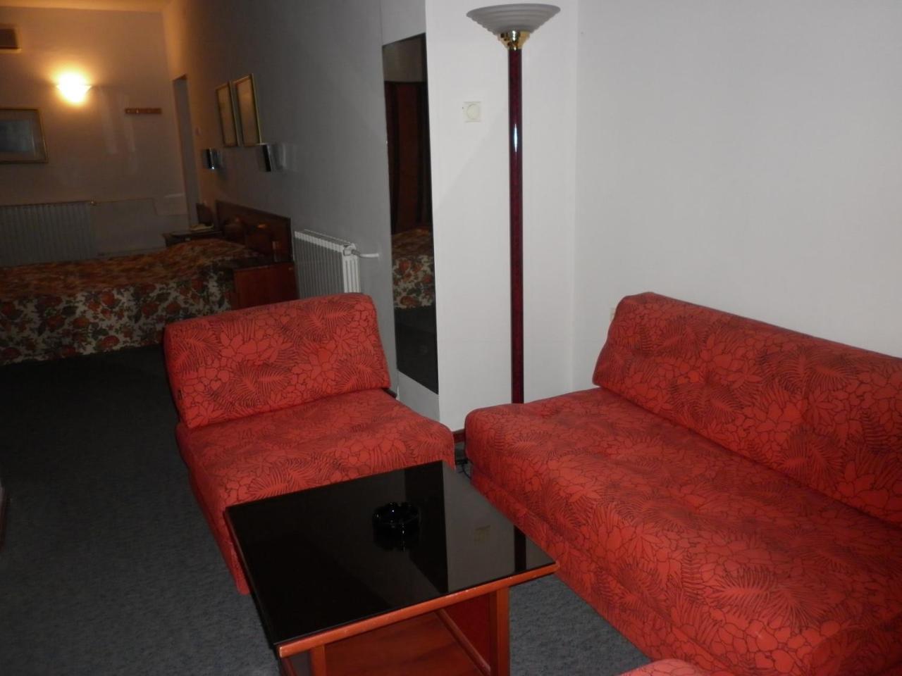 Hotel Vodno Skopje Buitenkant foto
