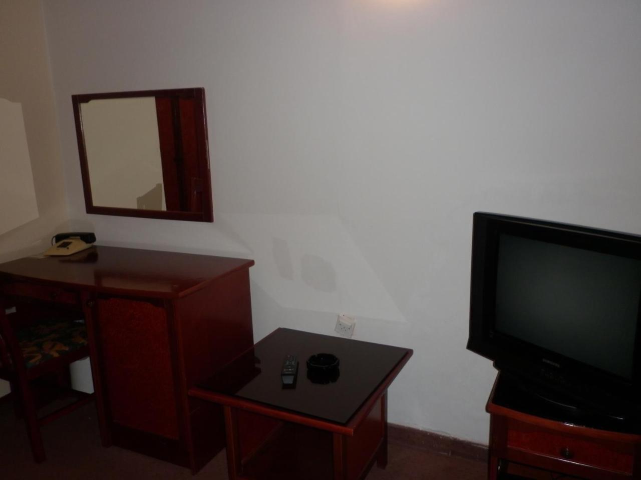 Hotel Vodno Skopje Buitenkant foto